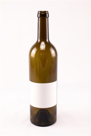 Etiketter till vinflaskor, ölflaskor och syltburkar mm, vita. 10 ark med 8 etiketter hver